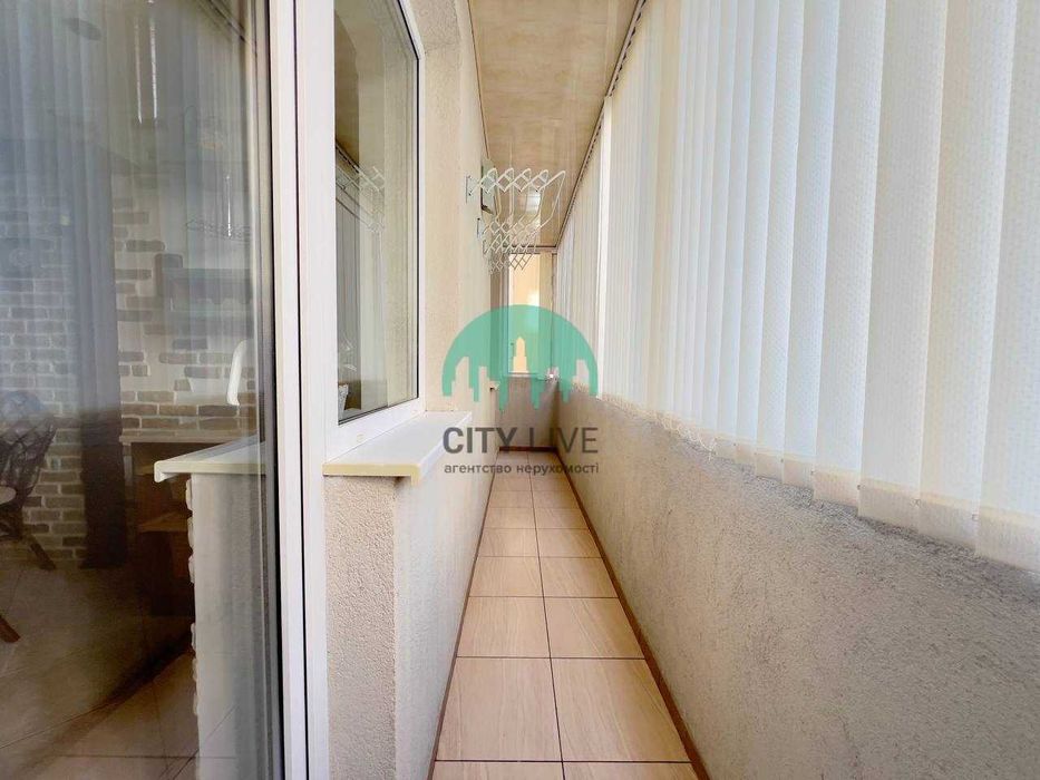 Продаж 3-кім квартири великої площі в Центрі міста (К)