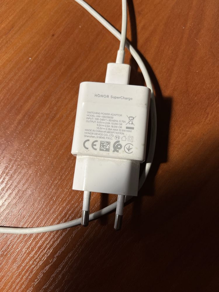 Продам зарядное устройство type-c