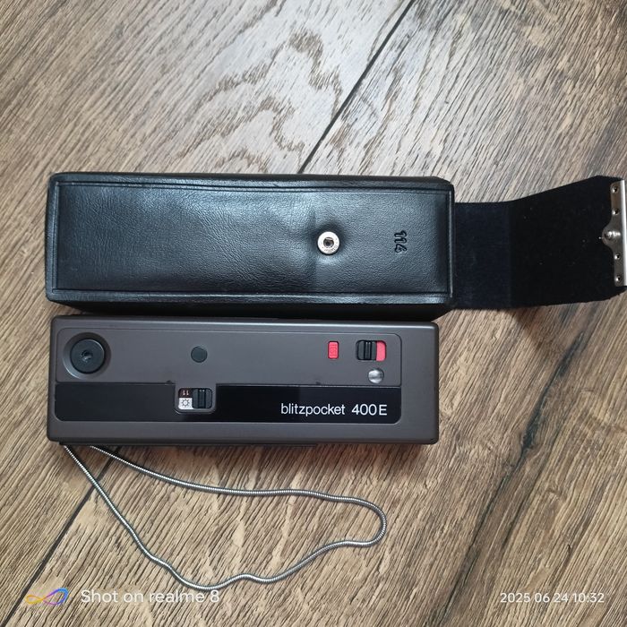 Aparat analogowy Porst Blitzpocket 400E + oryginalne etui