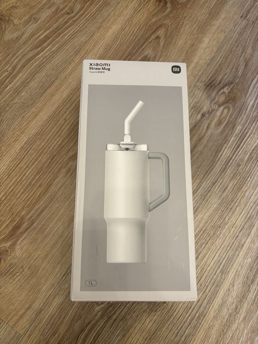 Kubek termiczny Xiaomi Straw Mug 1l