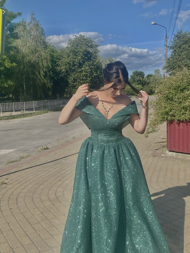 Випускна сукня, Вечірня сукня