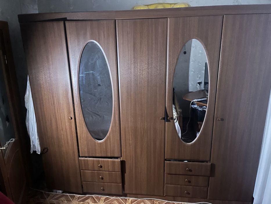 Продам шкаф наш,стан супер