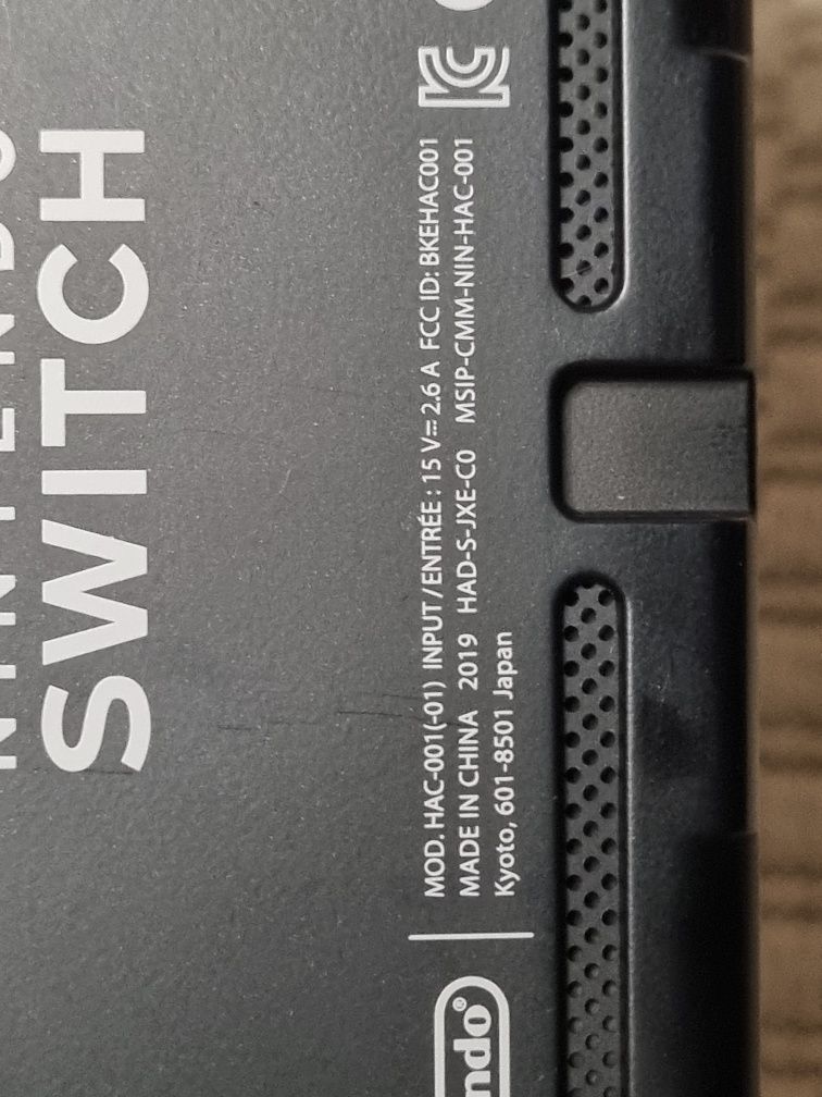 Nintendo Switch v 1 .32Gb.