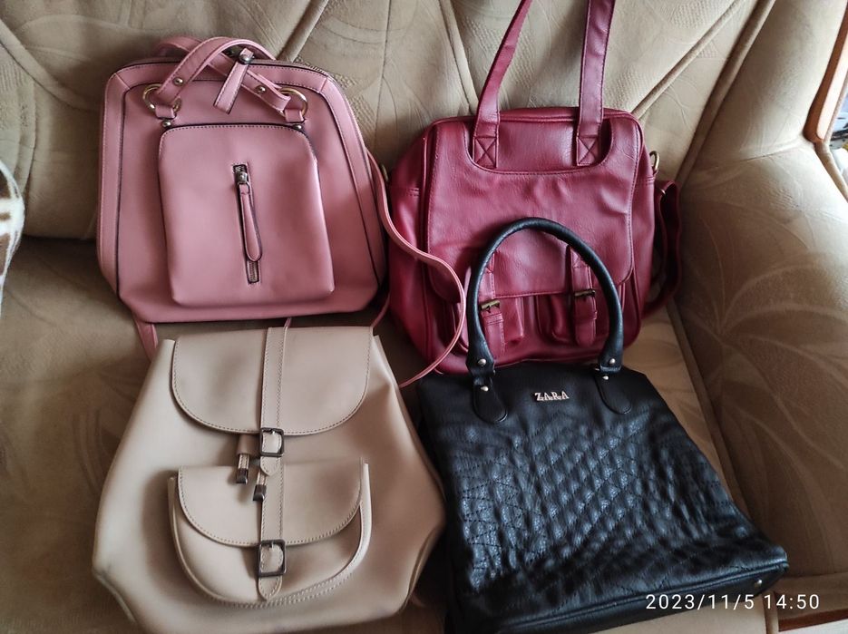 Сумки-рюкзаки женские