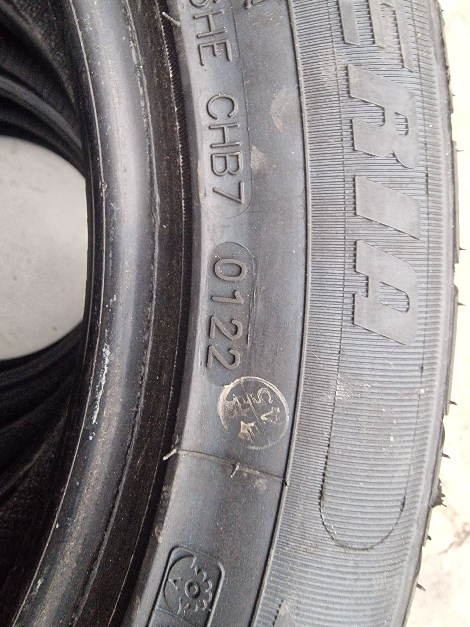 E22 4 x 195/55R16 Superia Ecoblue 4S 91V XL demo opony wielosezonowe