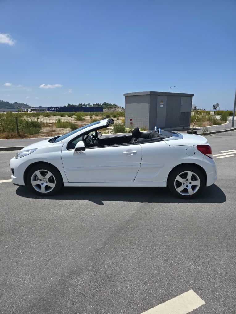 Peugeot 207 CC 1.6 | 2012 | Descapotável | 114.000 km | Gasolina