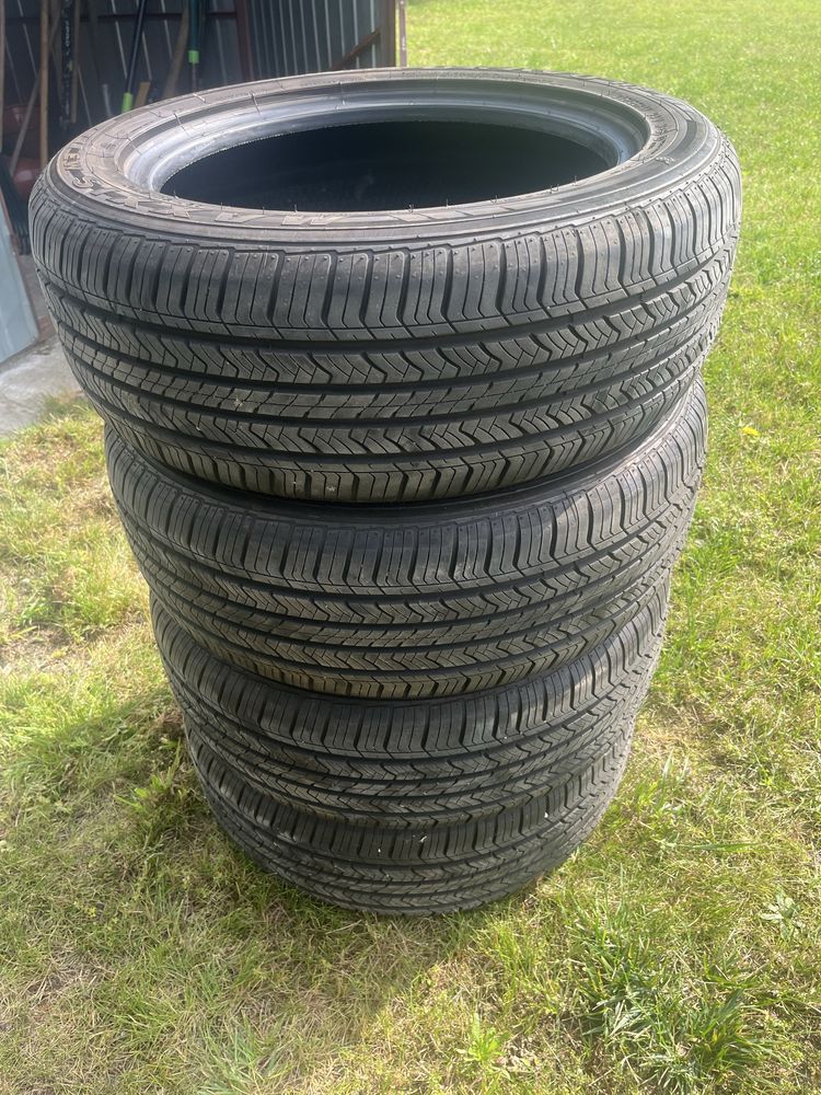 Opony Maxxis Bravo HP 215/55/17 94V  4 szt Komplet  2024r dot 2624