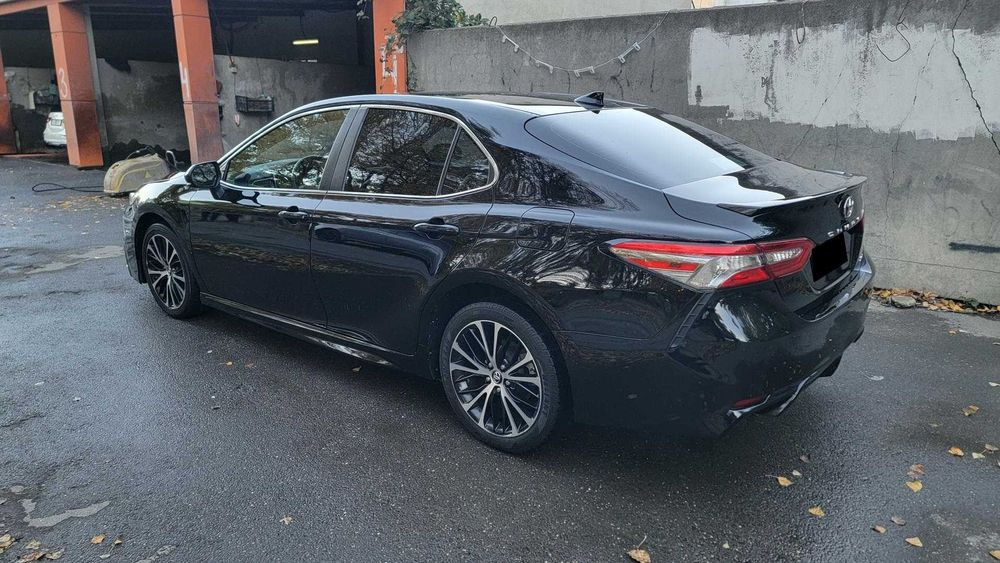 Toyota Camry 2.5 2019