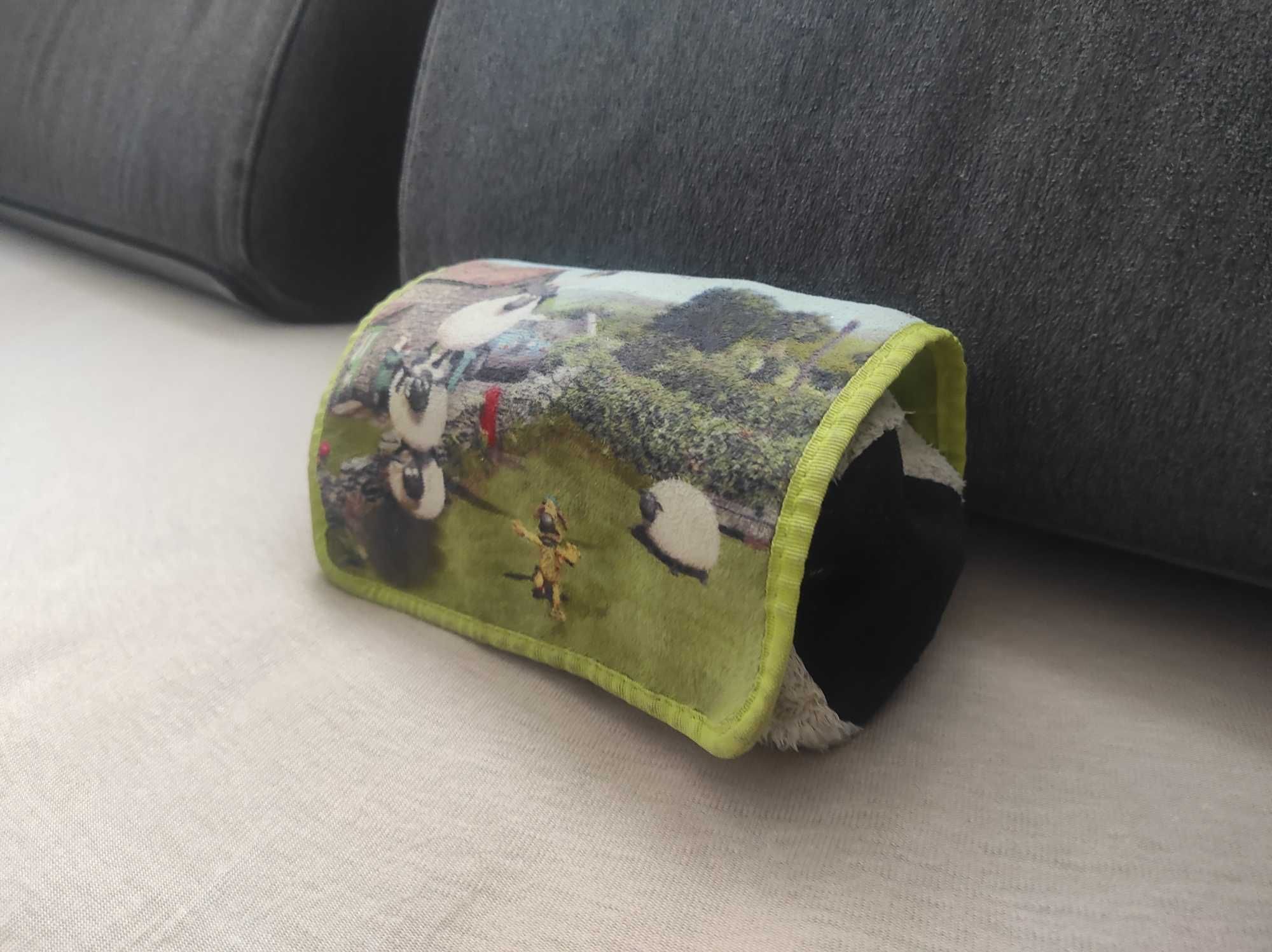 Piękny pluszowy piórnik NICI Baranek Shaun a'la wełna nadruk owieczki