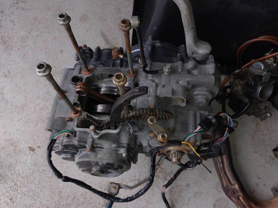 Yamaha WR yzf 426 400 części głowica silnik