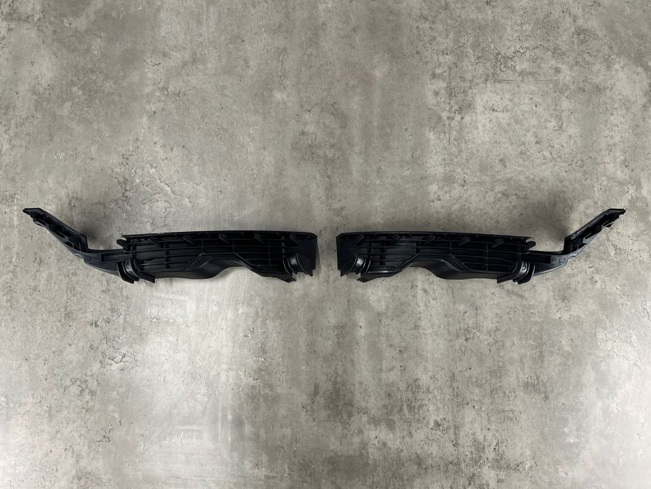 Кронштейн фари головного світла - VOLVO ( XC60 ) 31468712 / 31698239