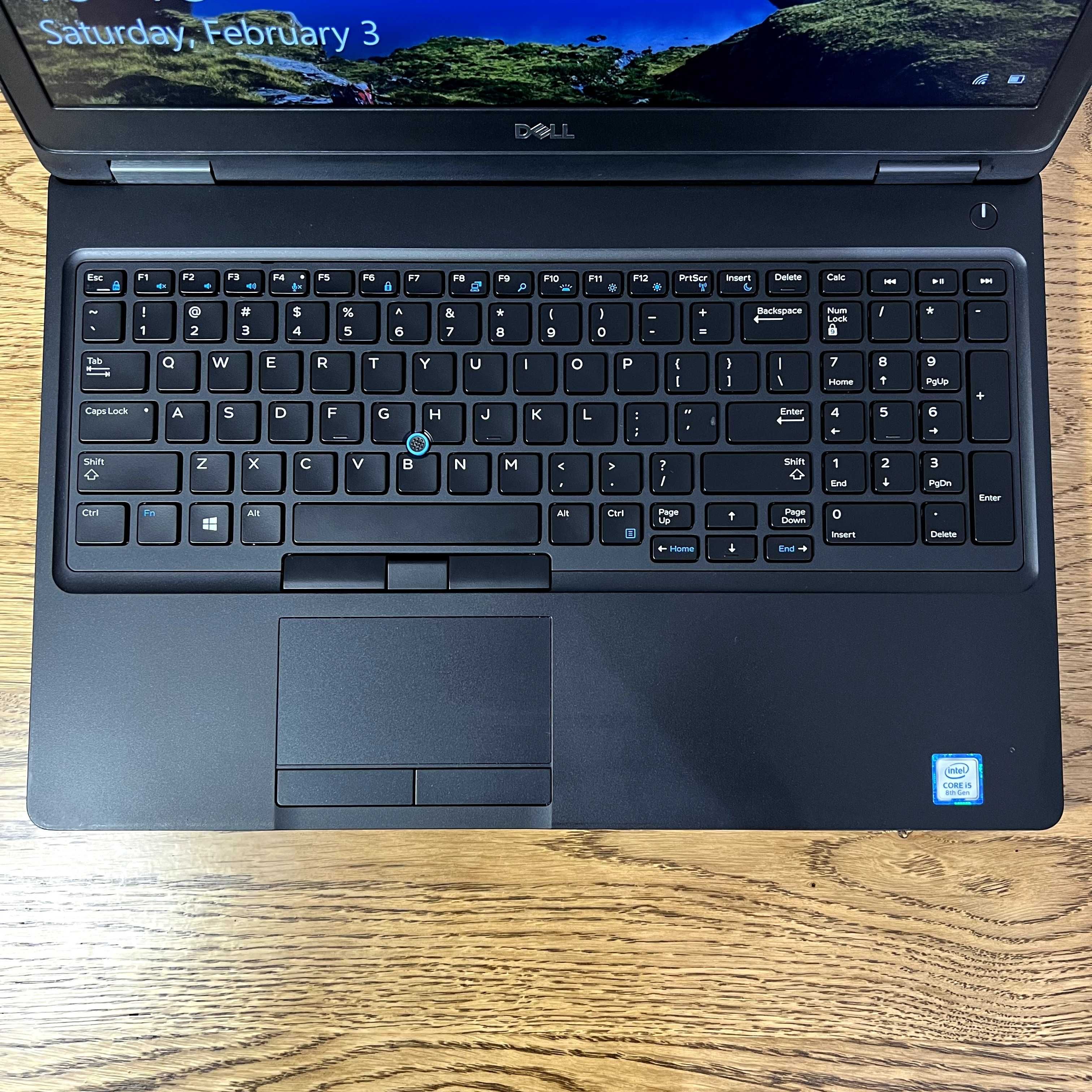 НОУТБУК Dell Latitude 5590 15,6" HD | i5-8250U | SSD 256Gb | 16Gb DDR4