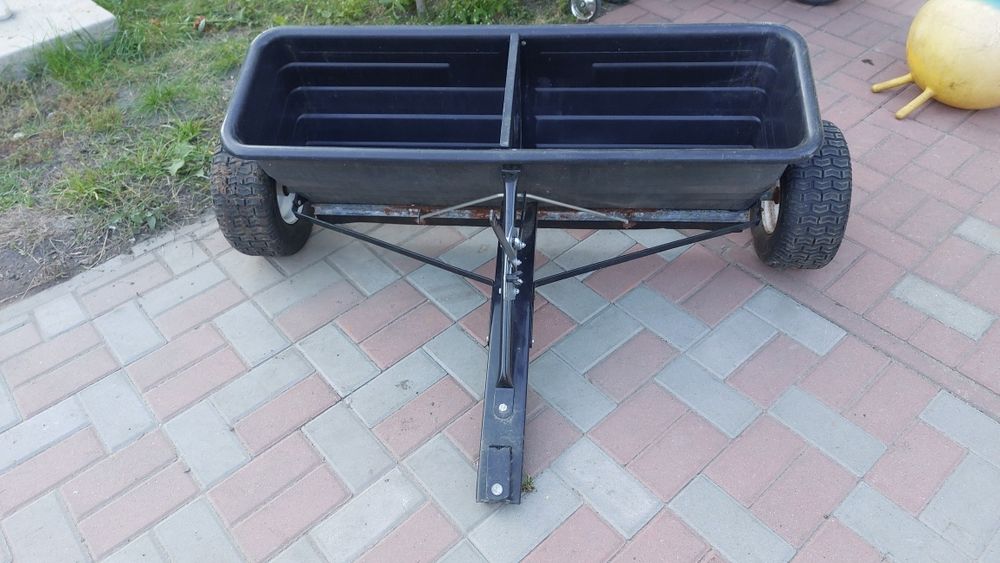 Siewnik,rozsiewacz do traktorka