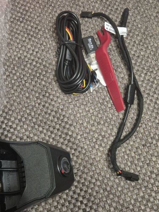 Штатний 4K реєстратор + задня камера + карта 64Гб, для VW ID4/ID6/UNYX