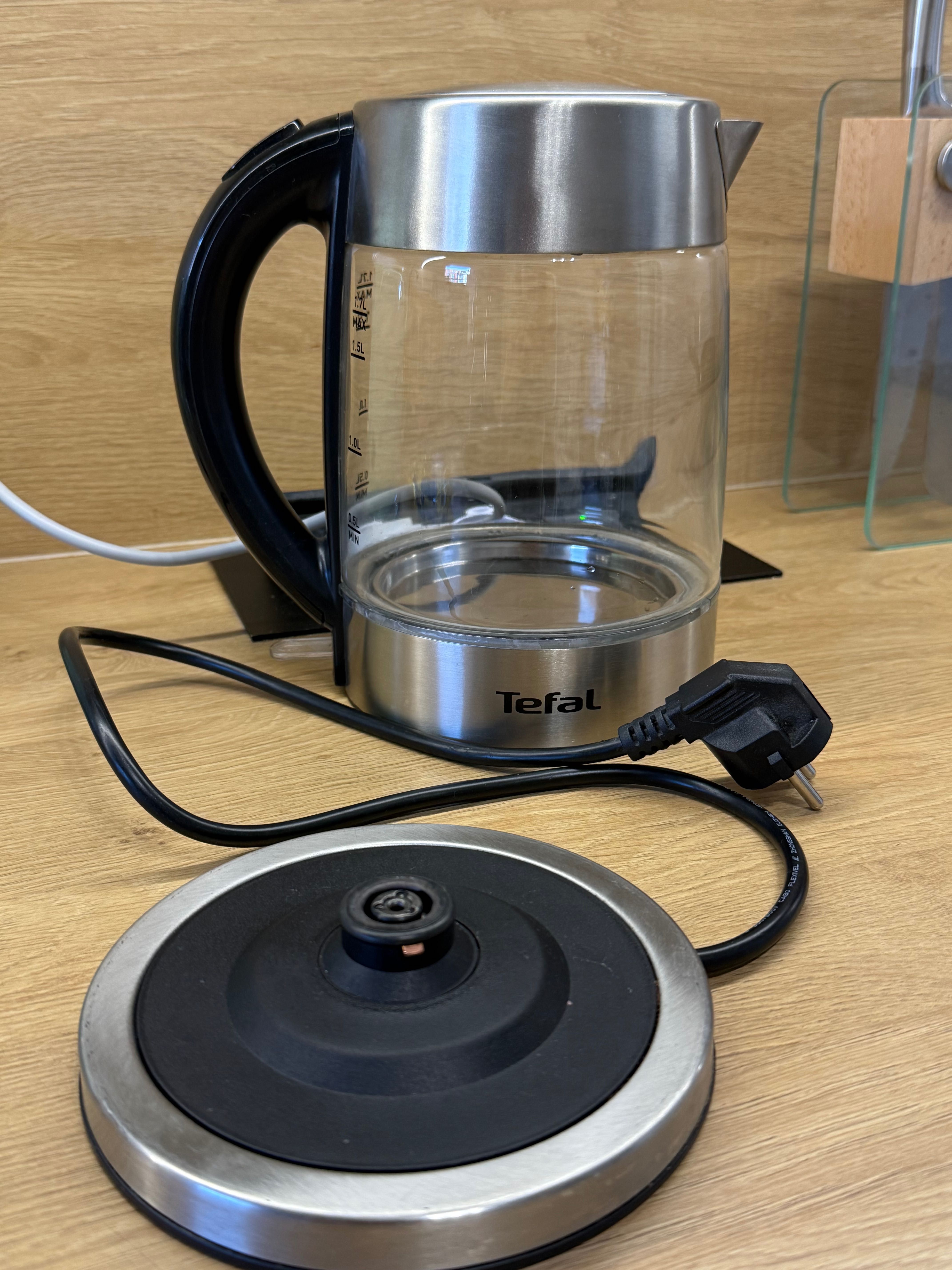 czajnik elektryczny Tefal
