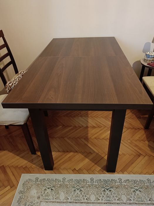 Stół rozkładany 150 do 200 cm. długości