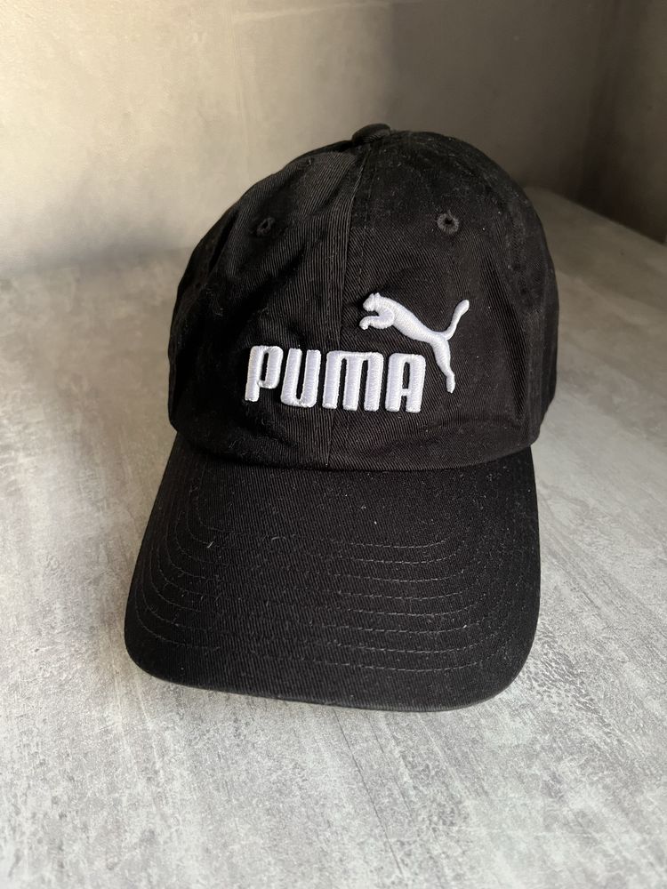 Кепка Puma.