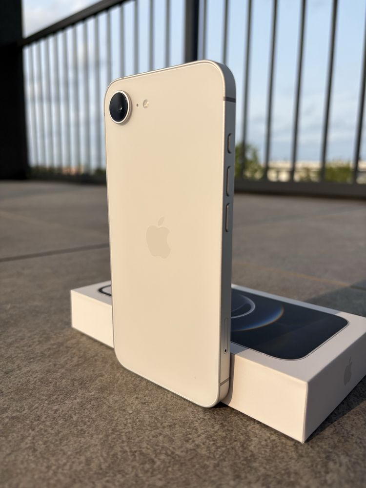 Iphone 16e White biały 128GB