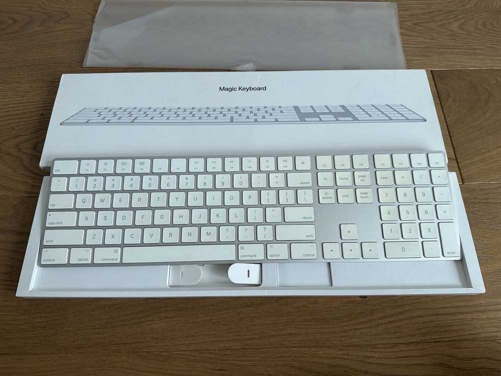 Клавіатура Apple A1843 Wireless Magic Keyboard 2 gen Numeric оригінал