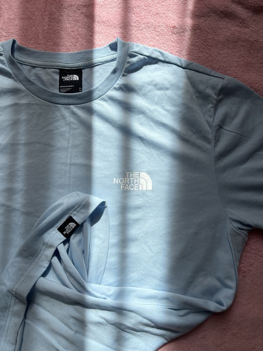 Футболка the north face