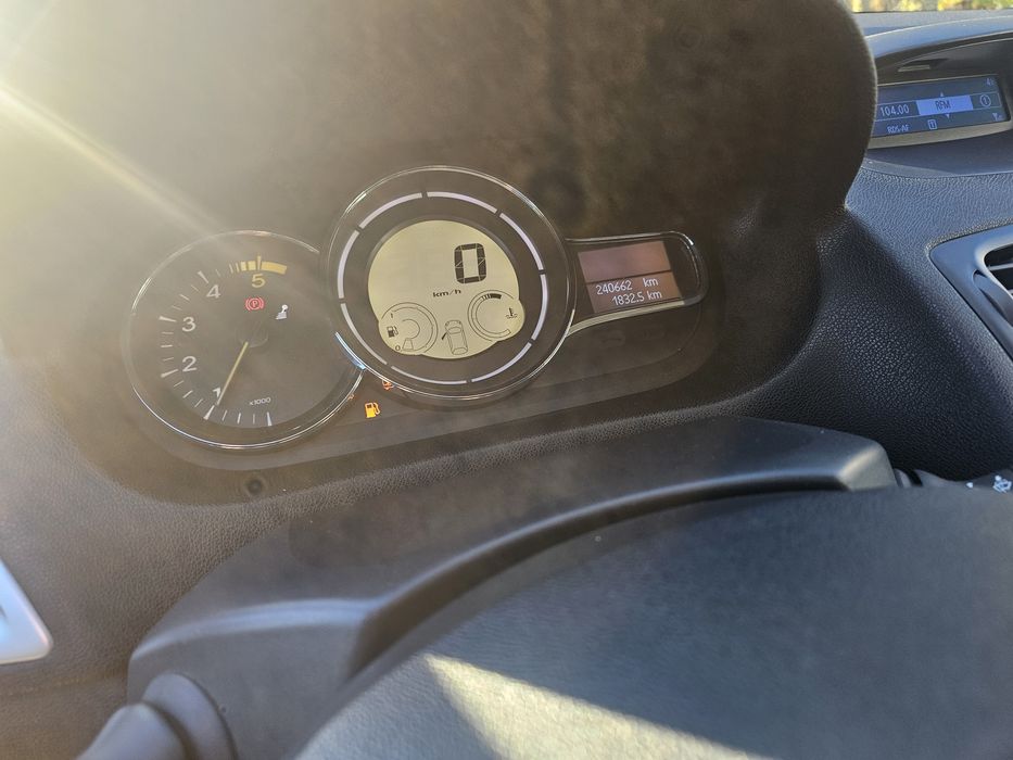 Renault Megane Coupe 1.5 DCI 110cv