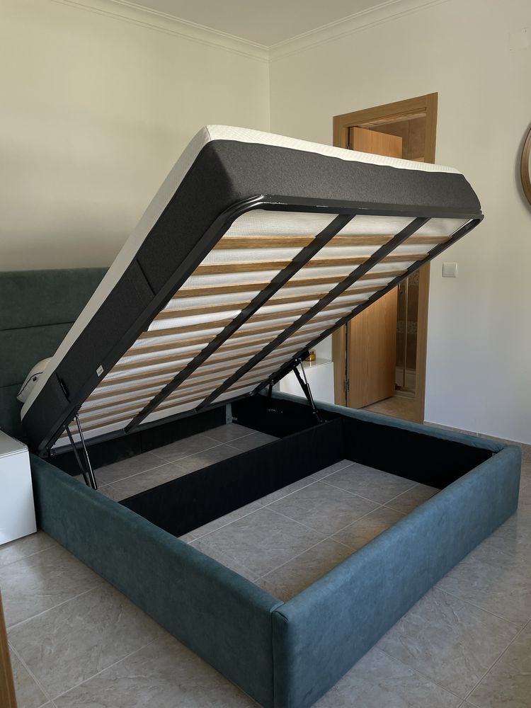 Vendo cama com estrado elevatorio