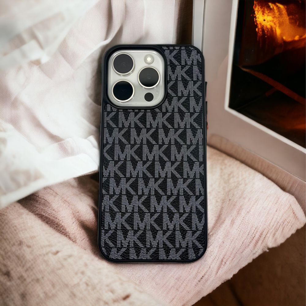 Capa iPhone Louis Vuitton, Michael Kors - 7 ao 15 PRO MAX