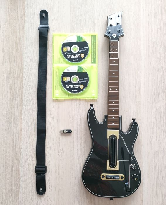 XBOX 360 Guitar Hero Live / komplet