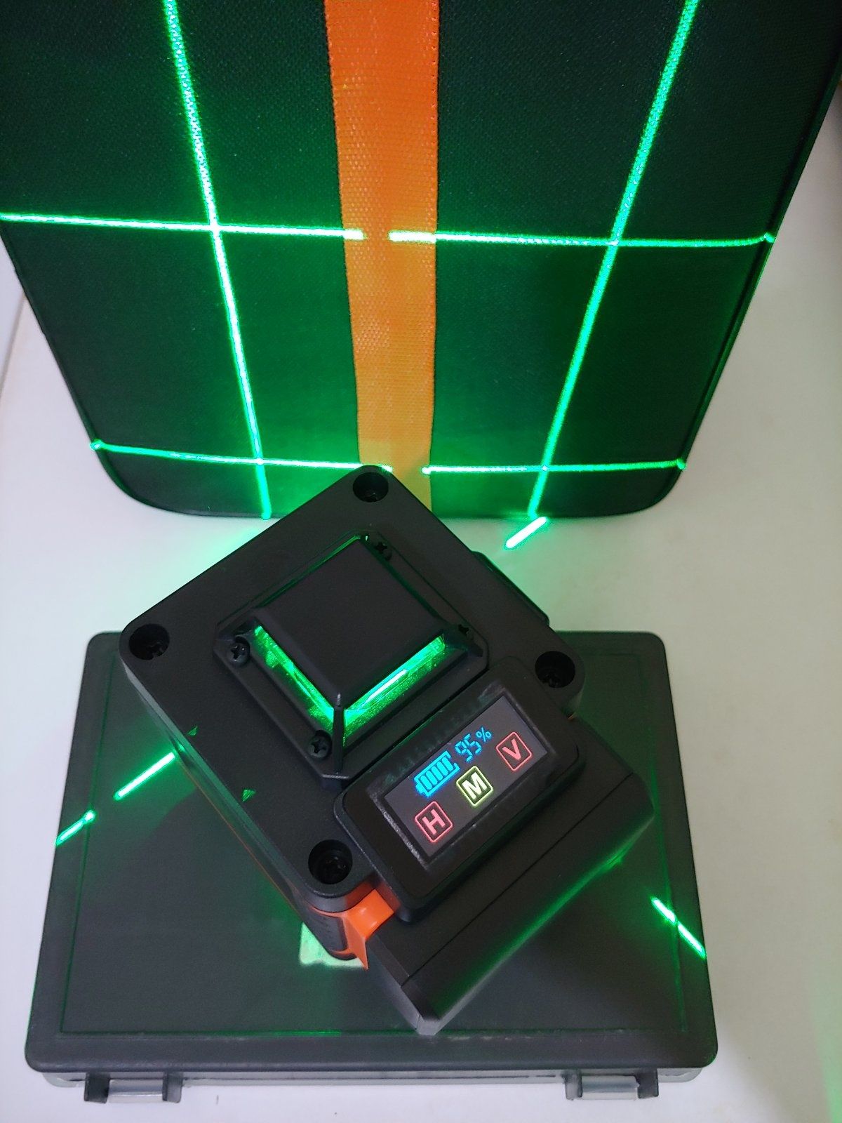 Лазерний рівень (комплект) hilda 4D зелений луч