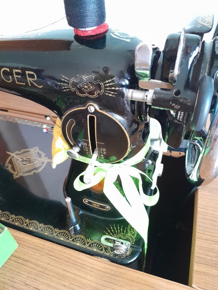 Máquina de Costura Singer 15 k