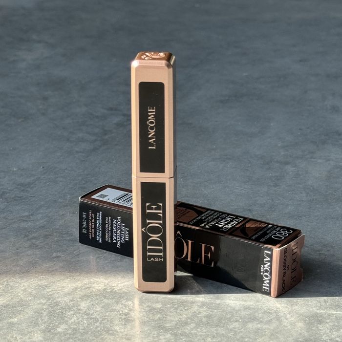Lancome Lash Idole Lash-Lifting & Volumizing Mascara

Туш Lancome Lash