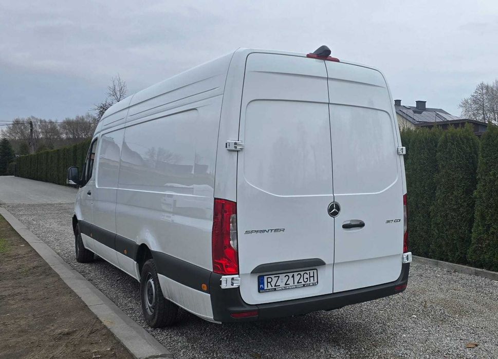 Wynajem samochód dostawczy Mercedes Sprinter L5H2 2024!