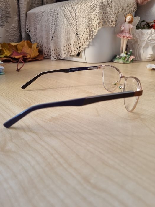 Окуляри з лінзами -1.25