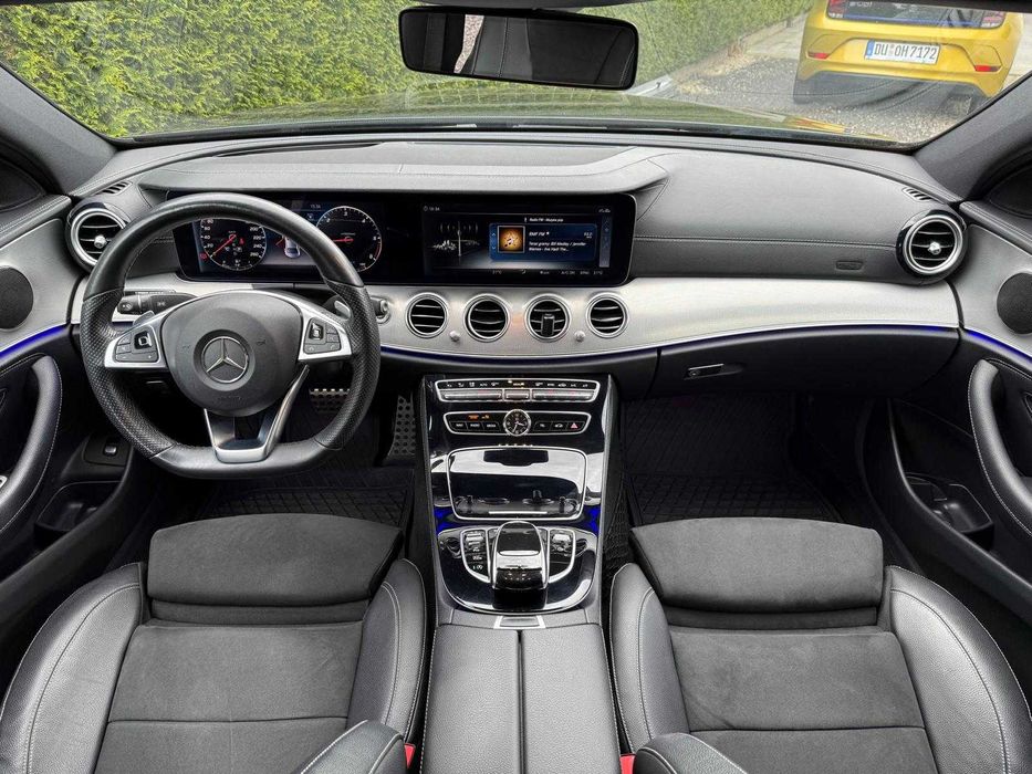 Mercedes E220d 2.0 195KM AMG 2018 4MATIC Full LED Kamera 360/ PL Salon