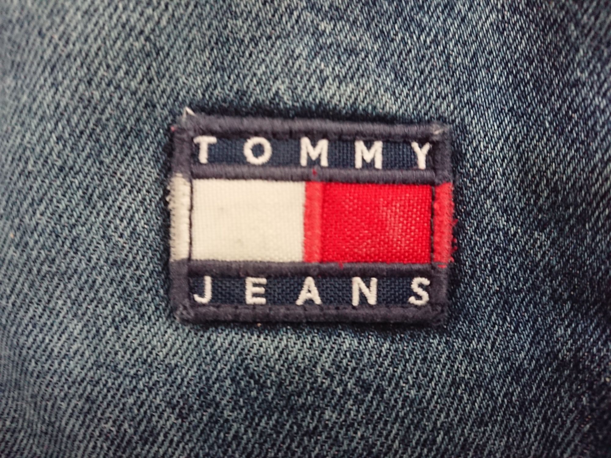 Spodenki jeansowe chłopięce Tommy Hilifiger rozm. 5 / 116