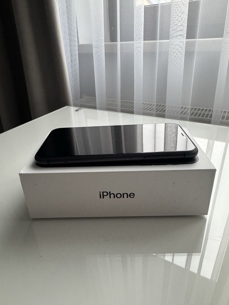 Iphone 11 64 GB - w pełni sprawny
