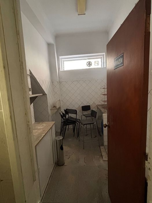 CAFE EQUIPADO 90m2 - Oportunidade -Dafundo (Ideal serviços e comércio)