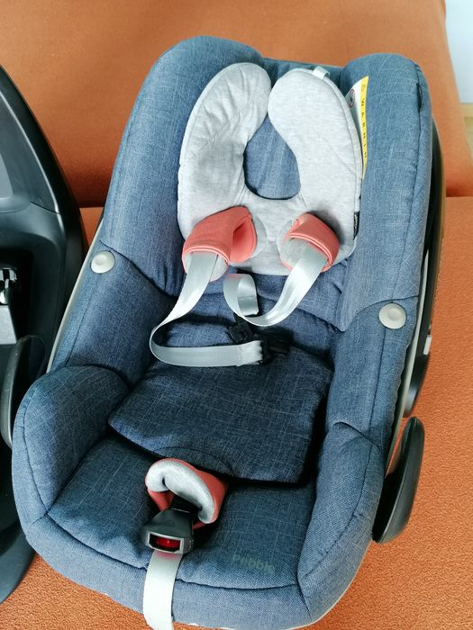 Zestaw fotelików Maxi Cosi 2way Pearl, baza 2wayFix, nosidło 0-13 kg