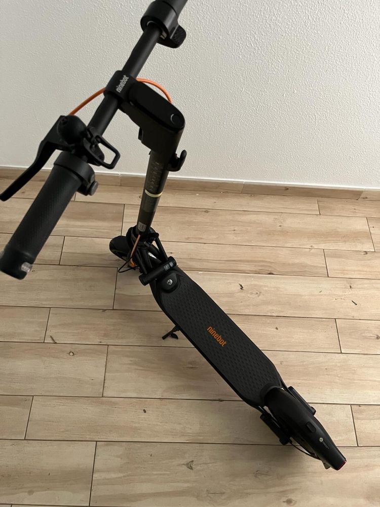 Vendo Trotinete Elétrica Segway-Ninebot F2 Pro