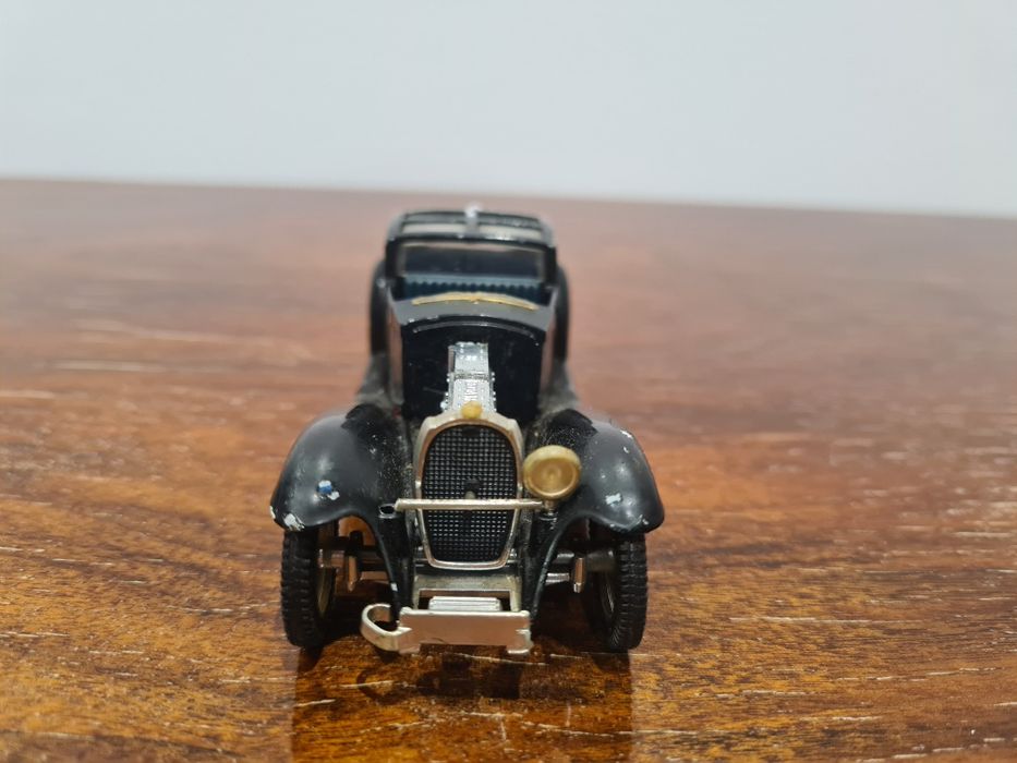 Carros miniaturas Solido