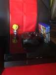 PS4 500GB + 2 Comandos + 2 Jogos