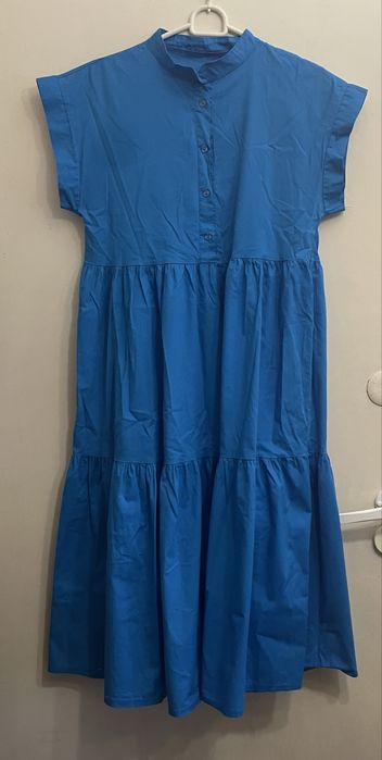 piękna włoska niebieska sukienka bawełniana
