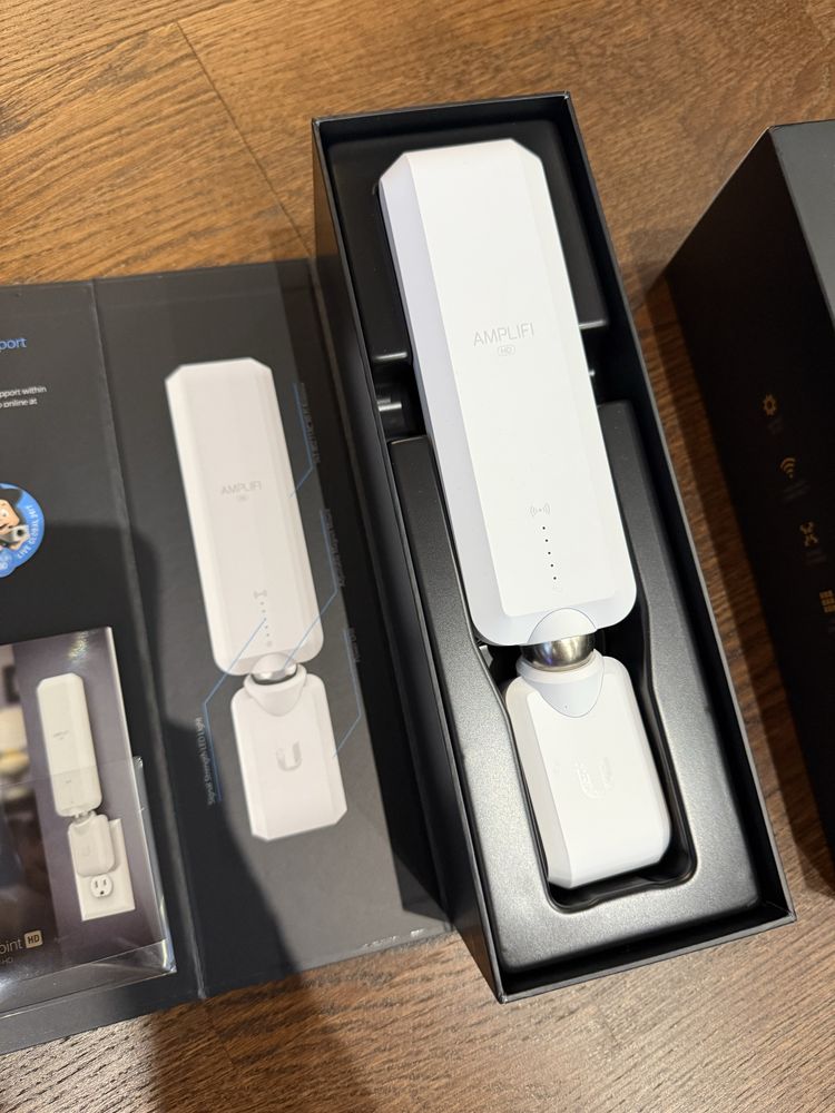 Amplifi Mesh Point HD