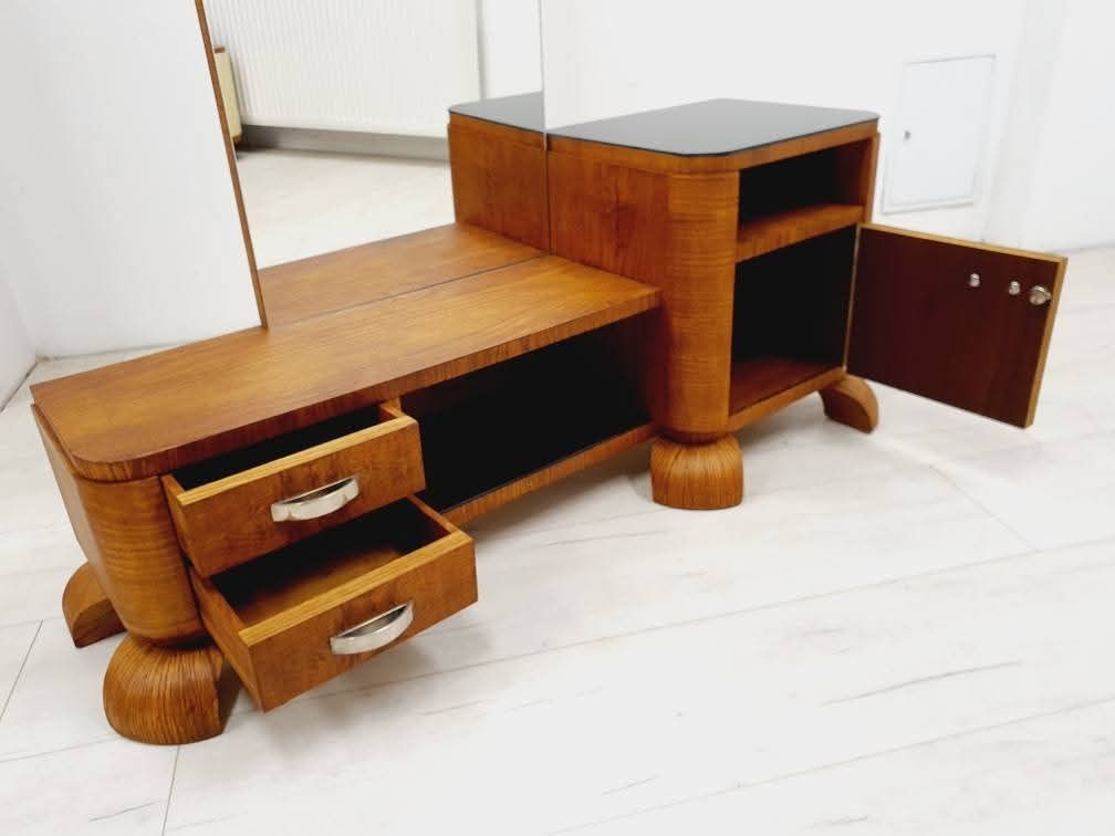 Toaletka Art Deco Jindrich Halabala