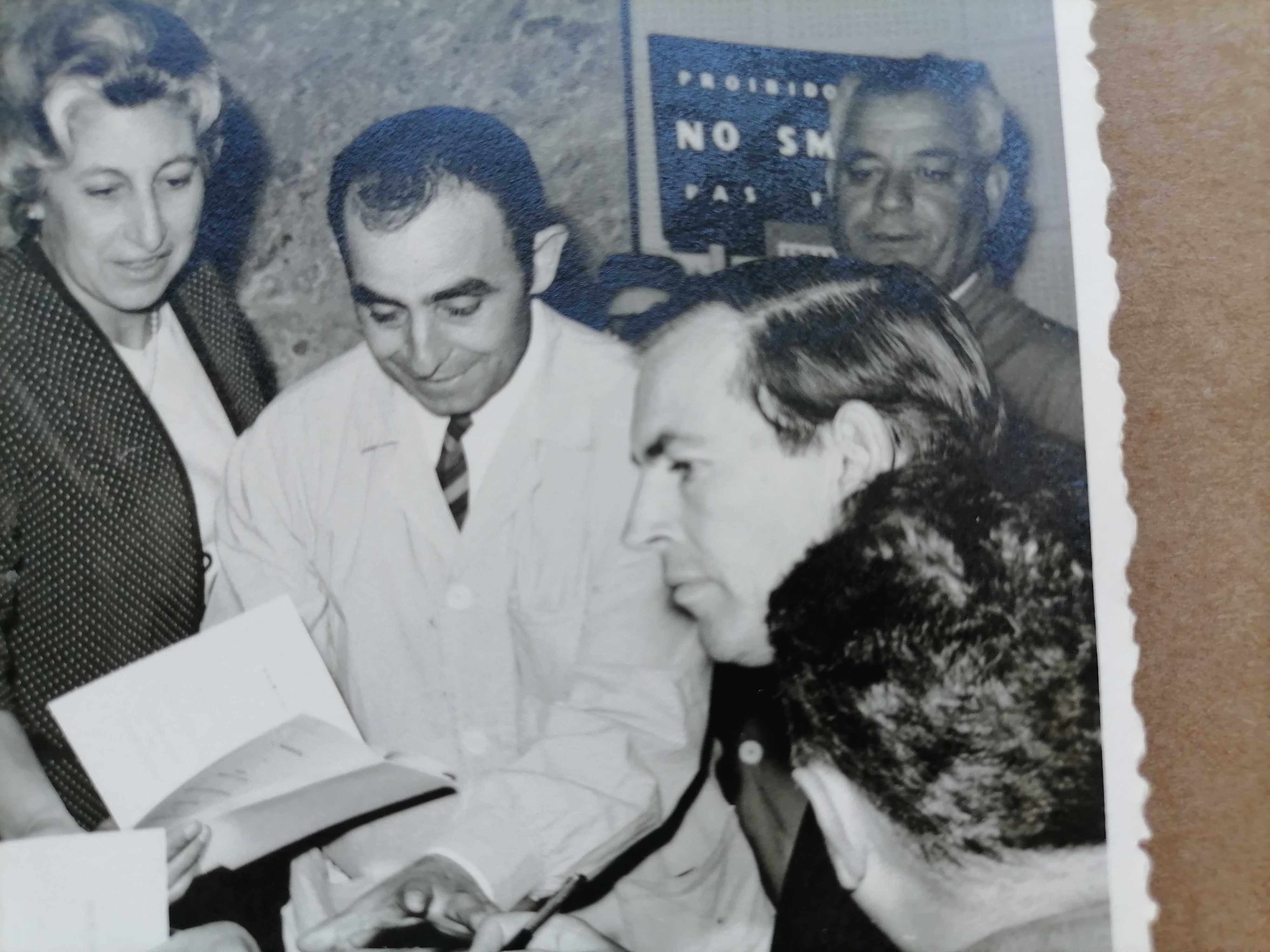 Vulto da História : DR. BARNARD Visita a Portugal 1968 Foto ORIGINAL