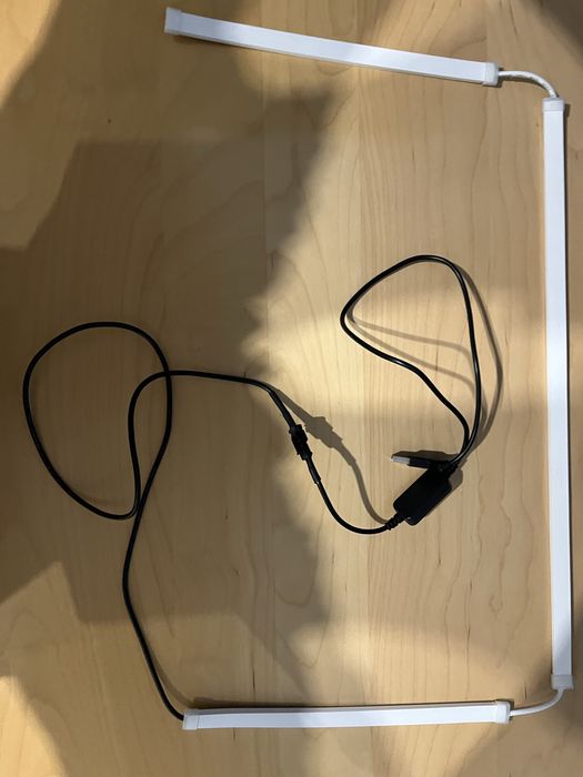 Paski led na monitor