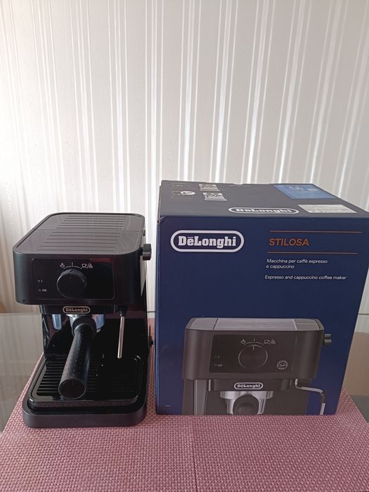 Кавоварка рожкова DELONGHI EC230.BK Stilosa