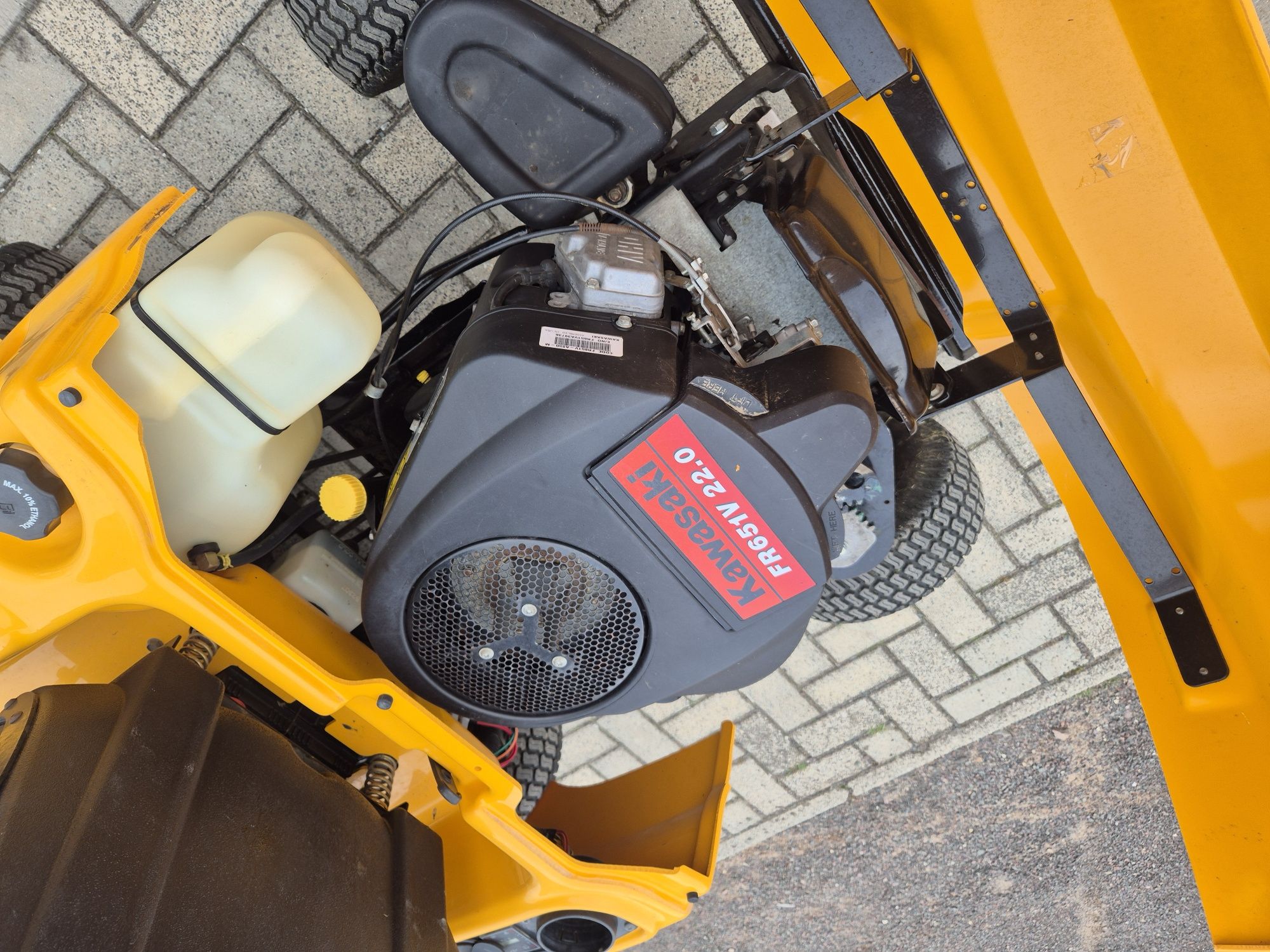 Traktorek kosiarka cub cadet cc 1024