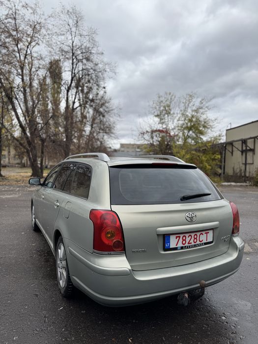 Toyota Avensis 2007 г