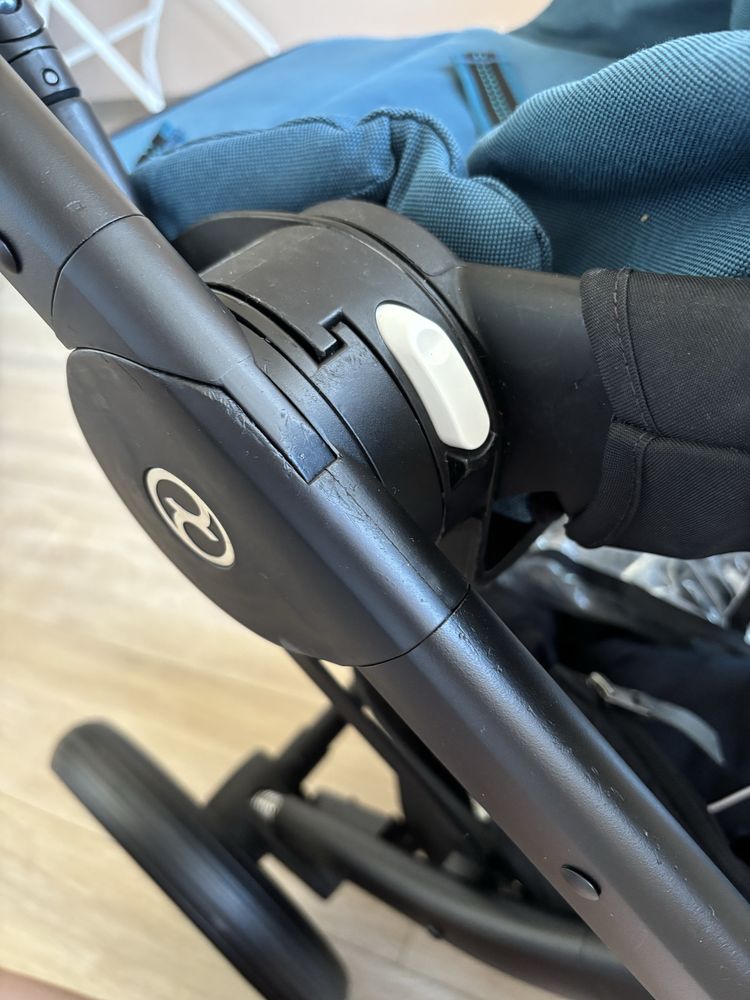Cybex Balios Lux